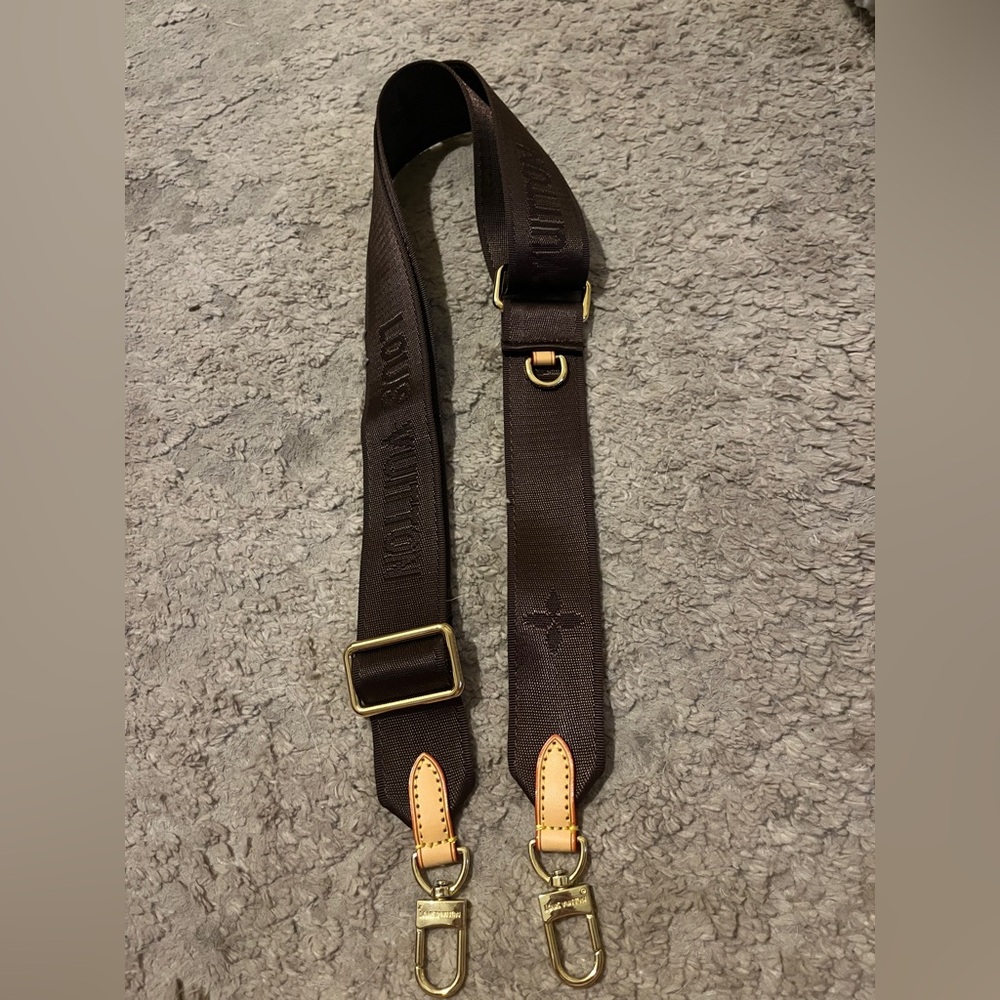 LV PURSE STRAP